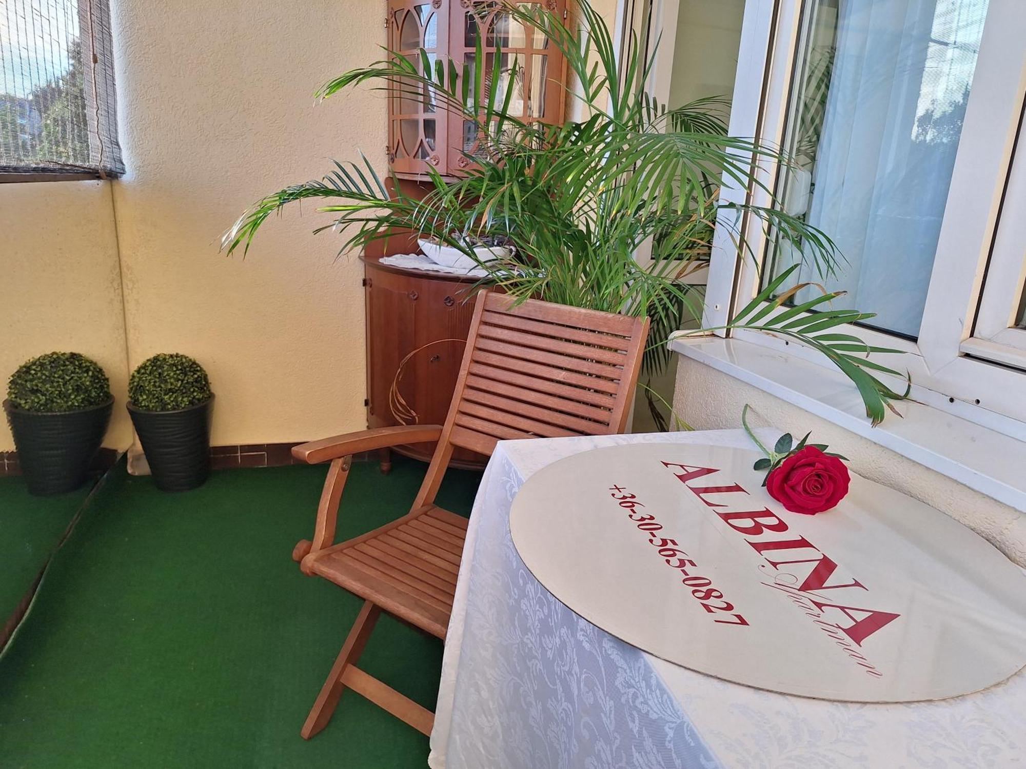 Albina Apartman Eger Exteriér fotografie